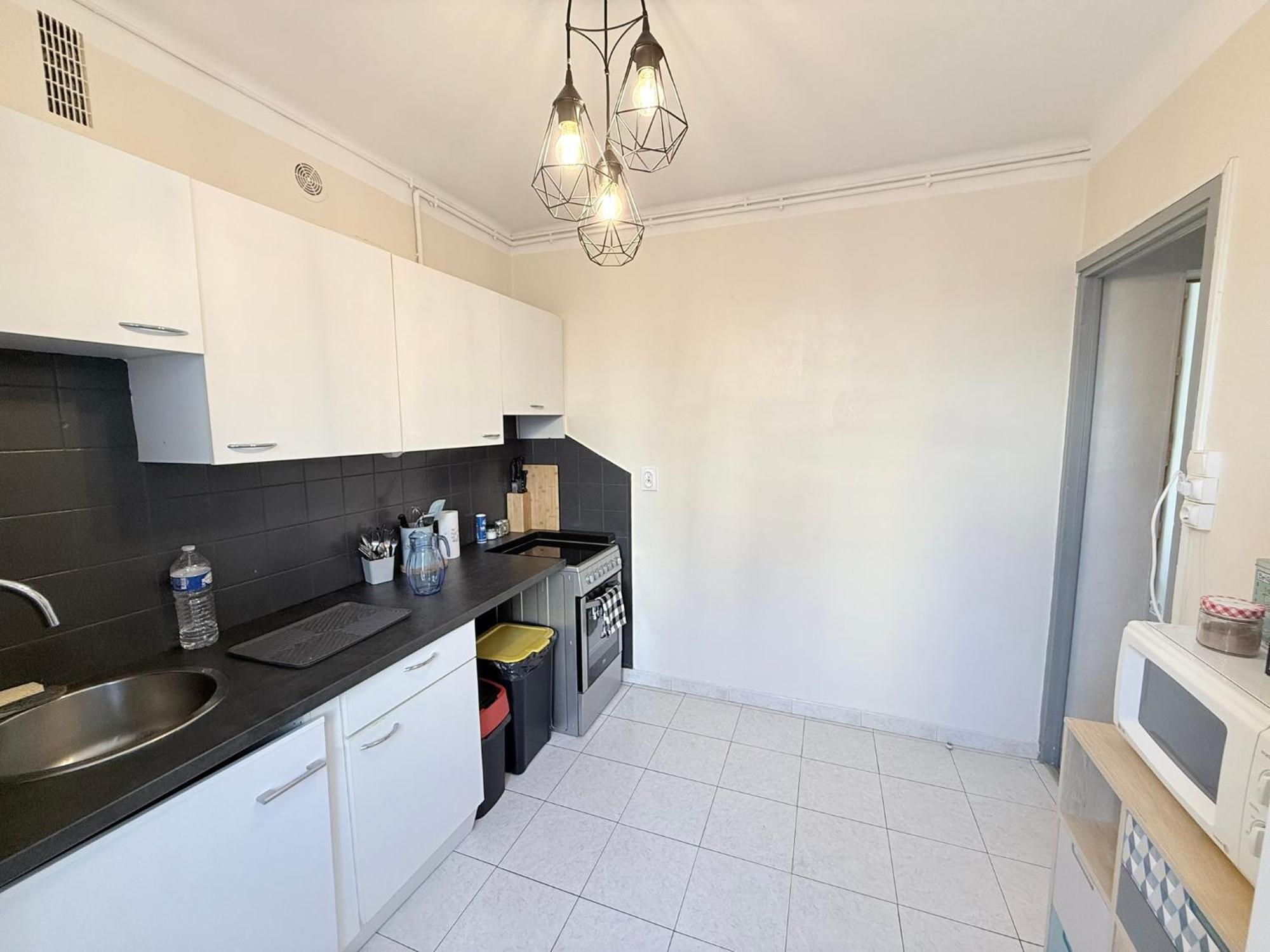 Les Arenes De Nimes - Centre Ville 10 Min Gare -Parking- 2 Chambres Esterno foto