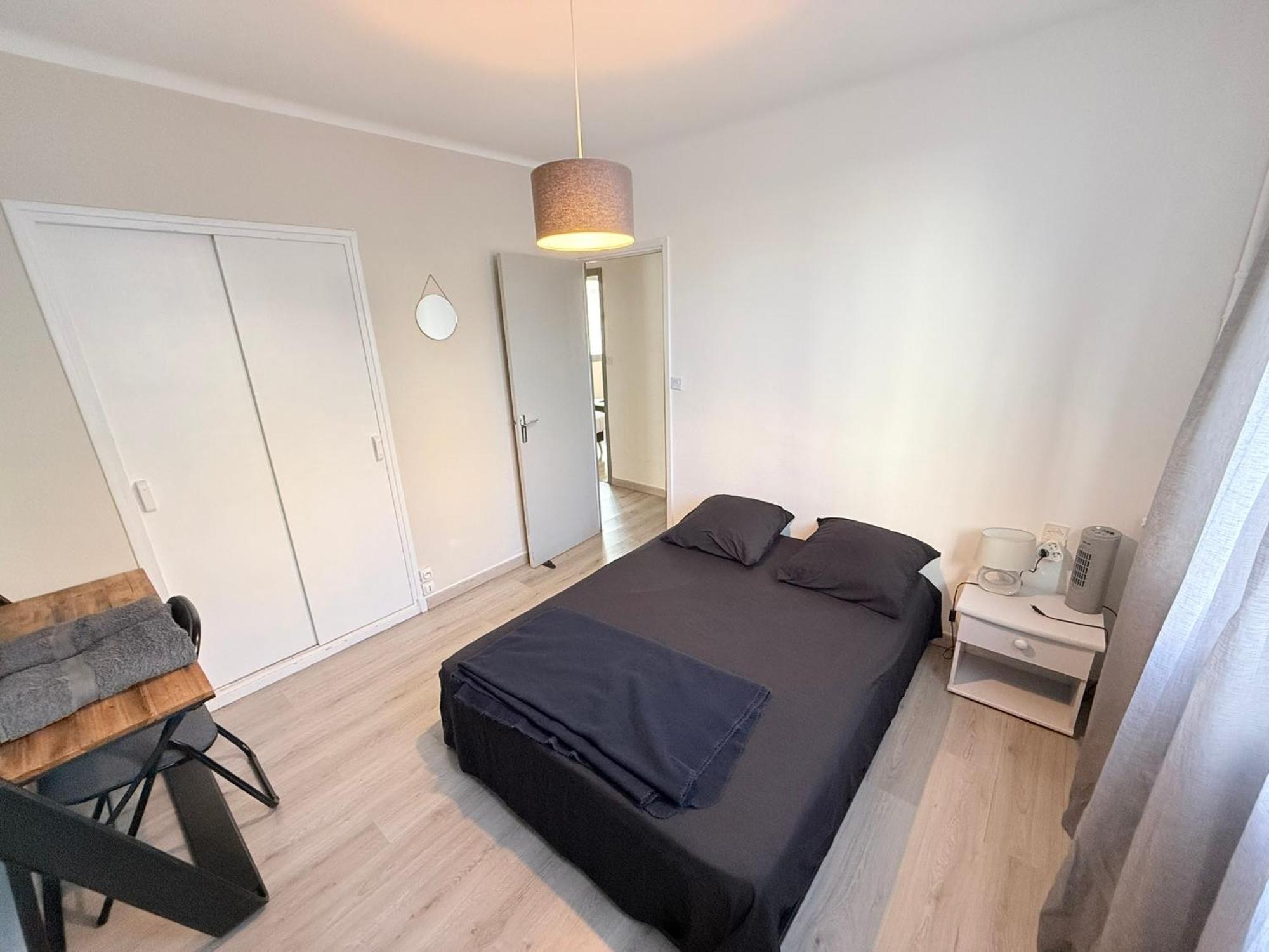Les Arenes De Nimes - Centre Ville 10 Min Gare -Parking- 2 Chambres Esterno foto